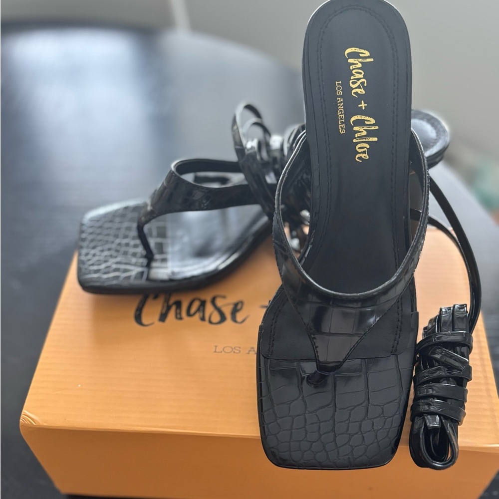 Chase + Chloe Black Strappy Women's Sandals